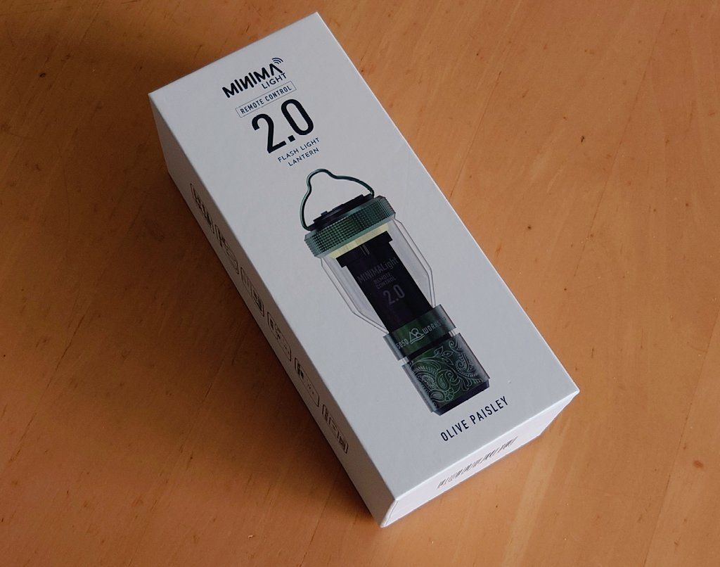 icchan8899's tweet photo. 「5050WORKSHOP MINIMALight 2.0」、再販分をゲット出来ました!
別売りのリモコンで操作可能との事で、実はだいぶ前に買ってたリモコンが使えるのか試した所、ちゃんと使えました!
キャンプ行かないのにギアだけ増えて行くのは何でだろう(笑)。
#5050WORKSHOP
#MINIMALight
#ミニマライト https://t.co/EOGmfPxf2C