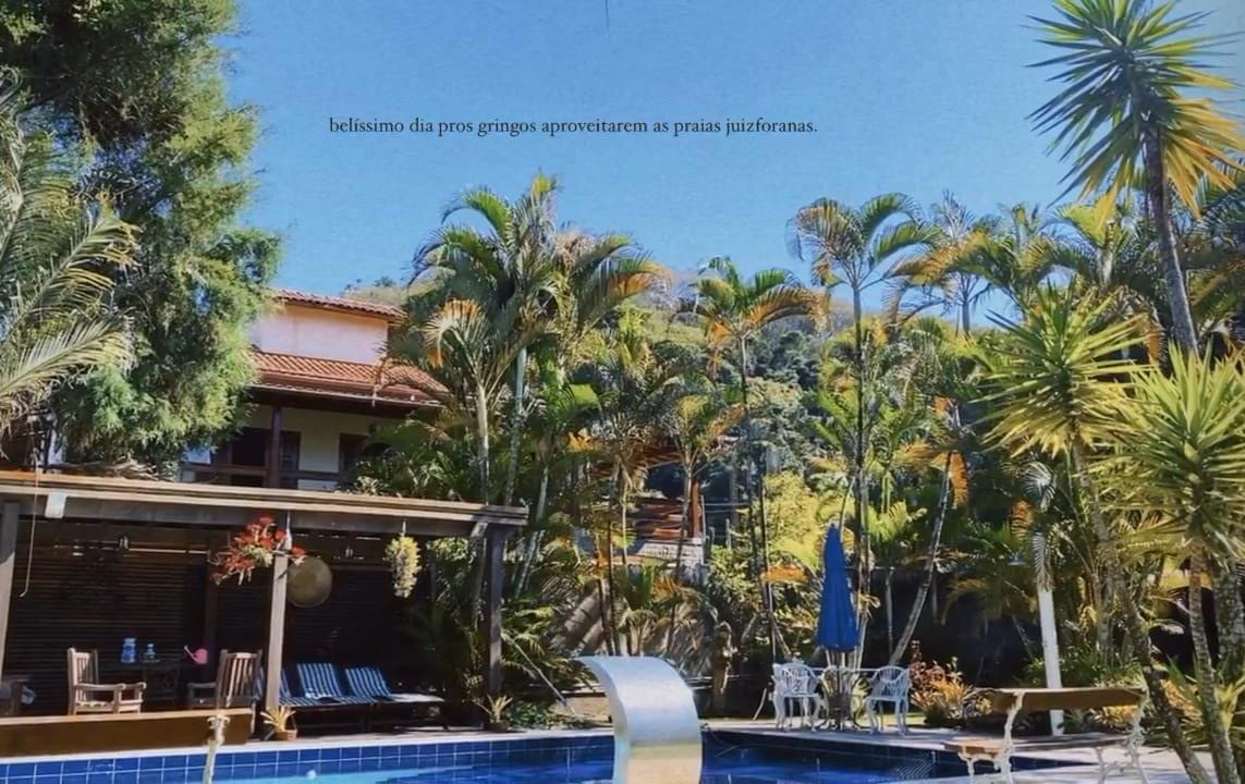 lihadanny's tweet photo. Entramos na brincadeira e a moça super simpática falou várias coisas sobre JF e desejou que o dia seguinte fosse de sol, pq estava esfriando, para que a TURISTA APROVEITASSE. As duas boiolas postaram fotos do belo sol que fez no dia seguinte. https://t.co/9yx82JZV4u
