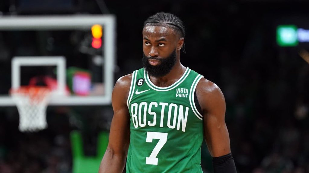 Back to the <a href="/NBA/">NBA</a> finals! 

Time to finish the job… 🍀 1️⃣8️⃣ 🏆

#DifferentHere | #NBAFinals