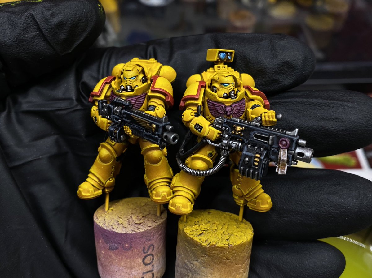 Flash Gitz yellow on these Heavies and started on the bunker afterwards. #hobbystreak no.679