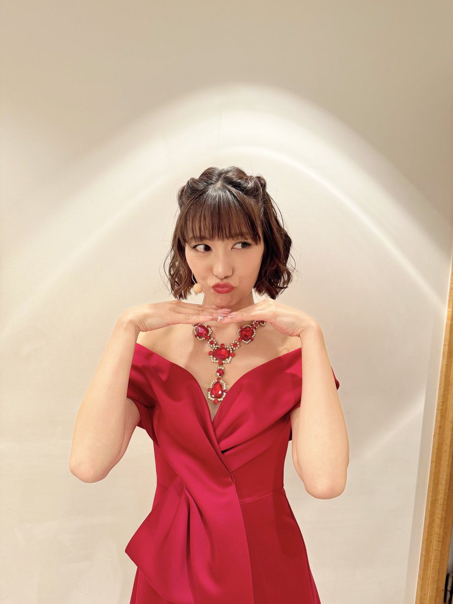 oyasuminaSAE_m tweet picture