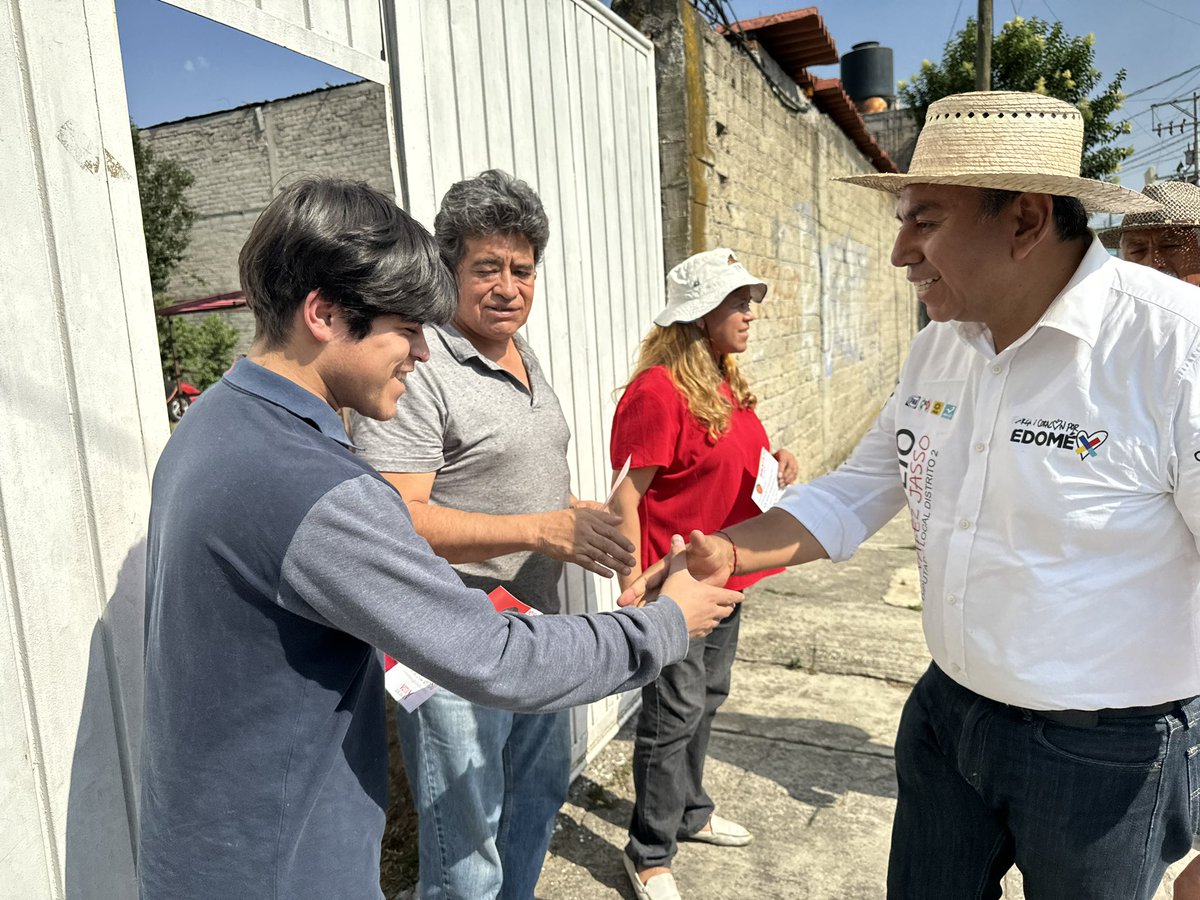 #EsTiempo 
De llegar a cada conciencia y convencerla de votar por la #FuerzayCorazónporelEdomex 
Hoy no hay mejor opción a favor del desarrollo y progreso que la que ofrecemos quienes participamos en este proyecto que tiene como objetivo mejorar la calidad de vida de #Toluca