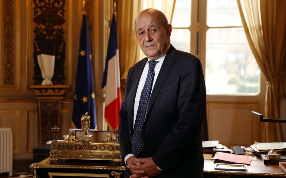 [ 🇮🇱 ISRAËL | 🇵🇸 PALESTINE ]

🔸 L'ex-Ministre 🇫🇷 des Affaires étrangères, Jean-Yves Le Drian, considère que « la reconnaissance d'un État palestinien est devenue indispensable ».

💬 « L'usage de l'hyperviolence indiscriminée (d'Israël) produira des générations de terroristes. »