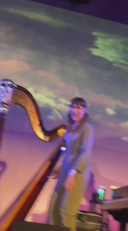 joanna newsom hive tweet media