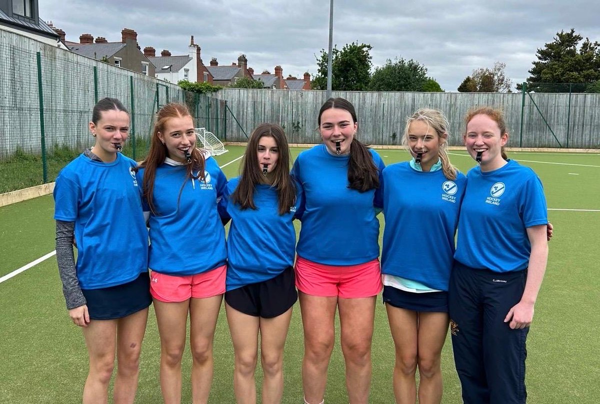 Congratulations to Una, Caroline, Roisín, Pippa, Alice and Isabeau in Transition Year on their completion of the Fundamentals of Hockey Coaching Course last week. 👏👏👏🏑🏑🏑