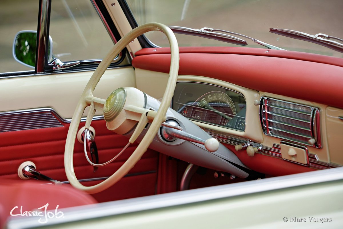 ClassicarGarage's tweet image. Just finished after a full restoration! Gorgeous Peugeot 403 cabriolet fitted with a Constantin compressor! classicargarage.com/projects/peuge…

#ClassicCarRestoration #Autorestauratie #RestorationMasters #Peugeot #Peugeot403 #Cabriolet #ClassicCar #Oldtimer #ClassicarGarage #ClassicJob