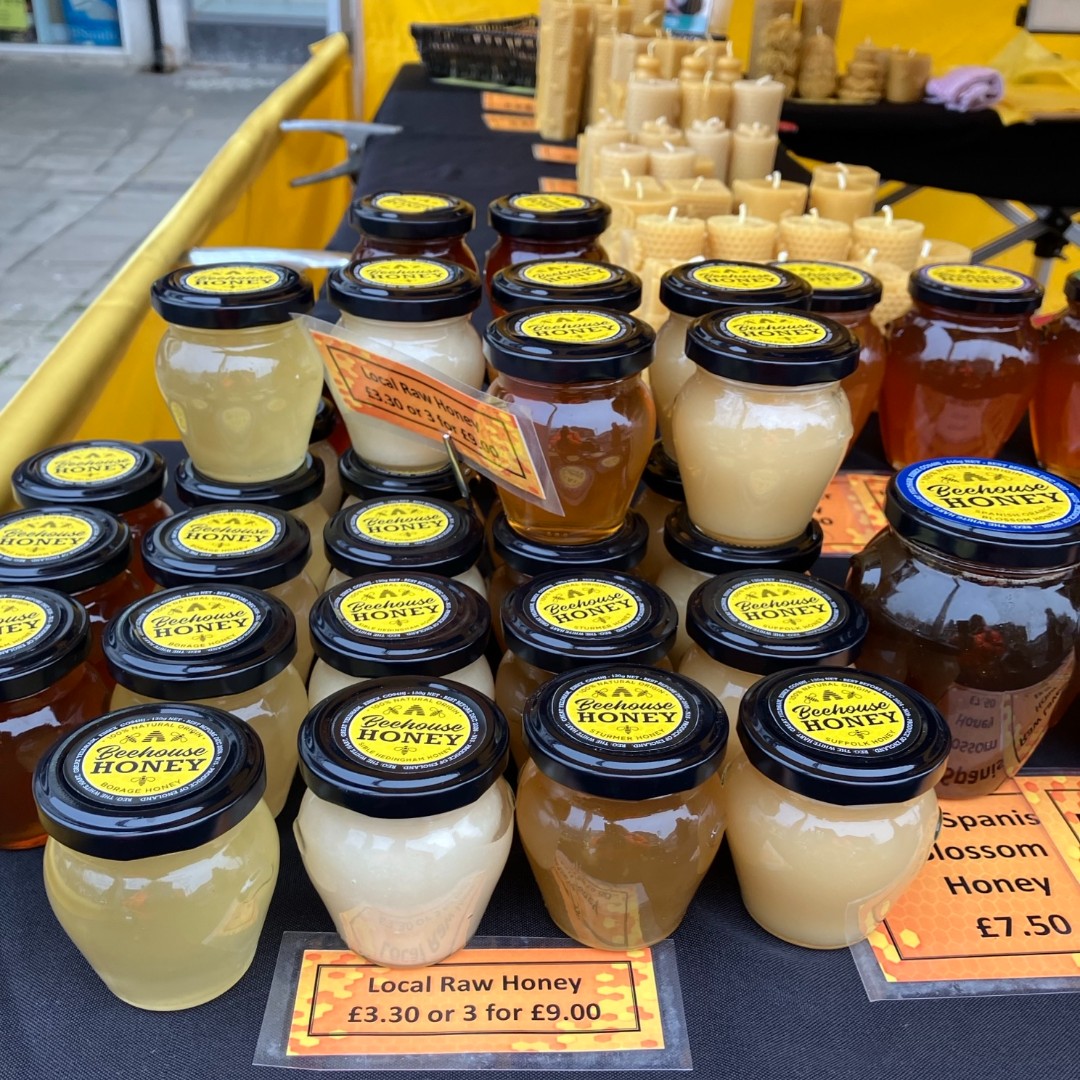 🍯 Discover unique treasures, meet talented artisans, and support local creativity at one of our West Suffolk Makers Markets. 

Haverhill Makers Market
Sat 1 June, 9am-3pm

Bury St Edmunds Makers Market
Sun 2 June, 10am-3pm

#WestSuffolk #MarketsMatter #SupportLocalBusinesses