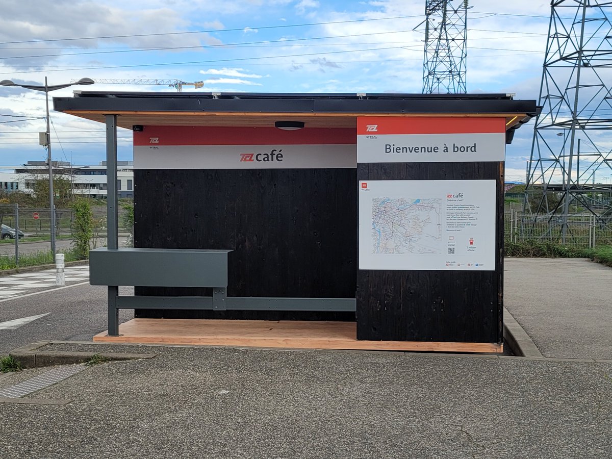 ⓘ Tram Lyon tweet media