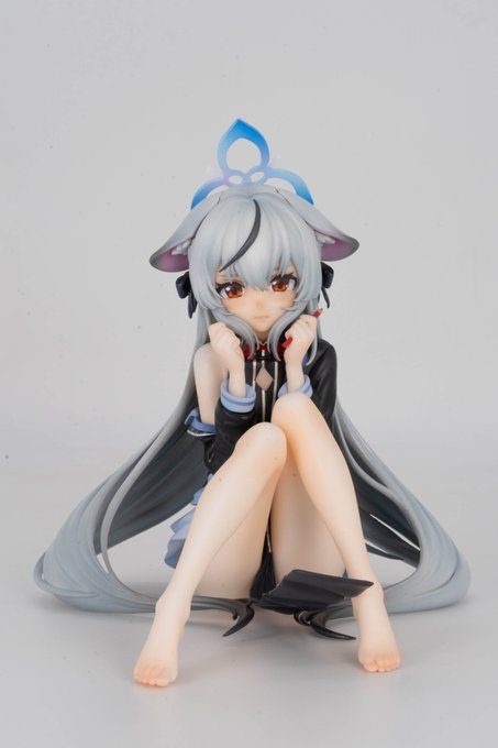 絵をさぼって塗ったフィギュアです ちなみに顔描くのに3日かかります 