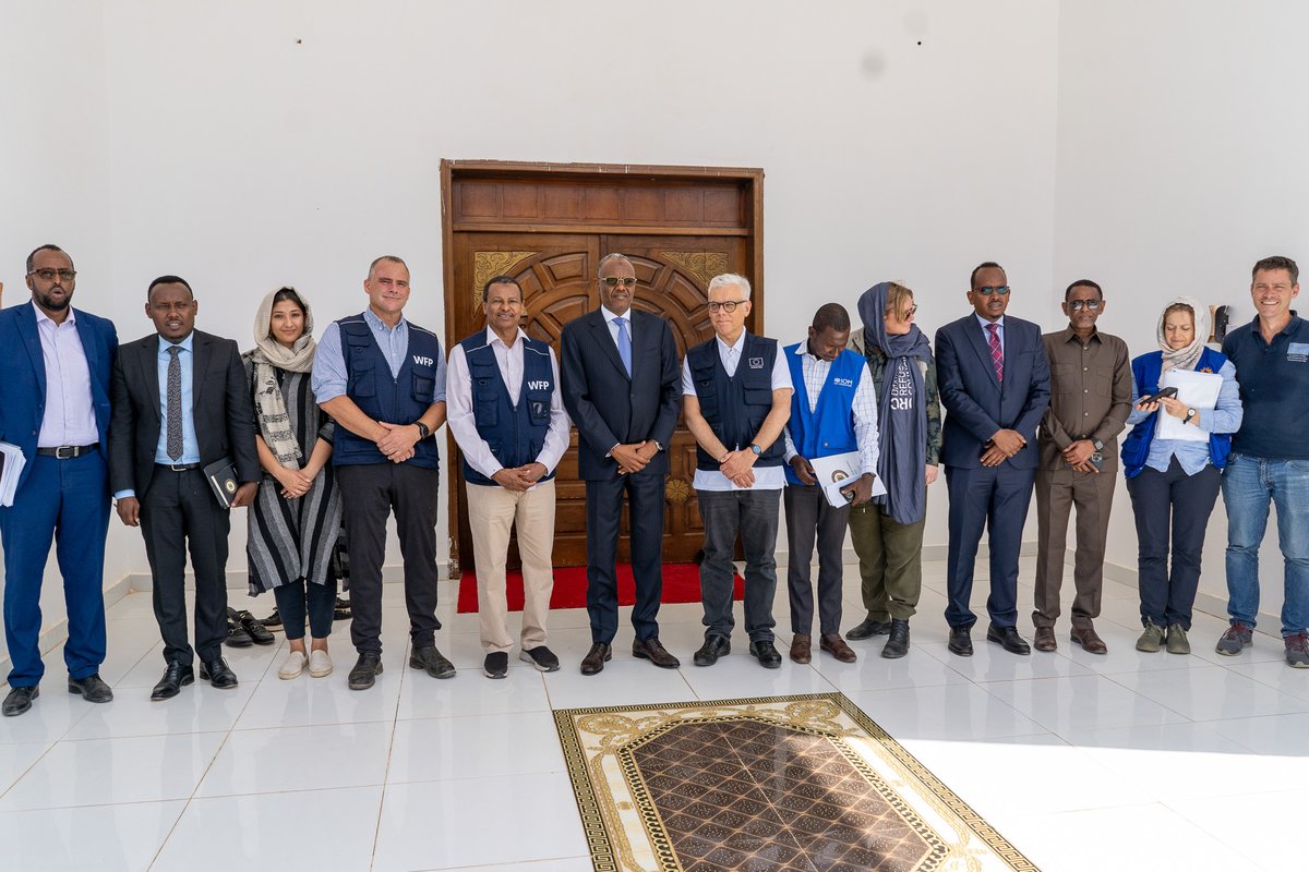 Honoured to welcome @eu_echo DG @MPopowskiEU to Baidoa! Visiting multiple sites & engaging with communities on our new approach to effectively reach the most vulnerable. With @IOM_Somalia and @DRCSomalia, our ECHO-supported effort makes a difference for those in need.