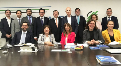 STORE_Magazine's tweet photo. APED reúne com congénere espanhola https://t.co/f4I1Ci8AED https://t.co/edH6Fb8Q4f