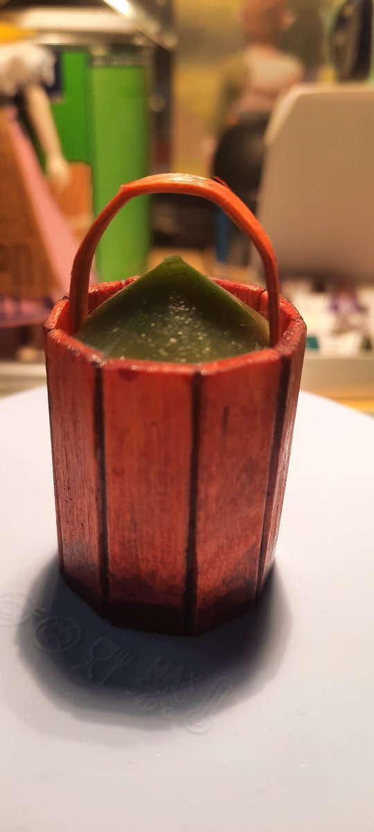 Tiny Malon's Bucket made hand