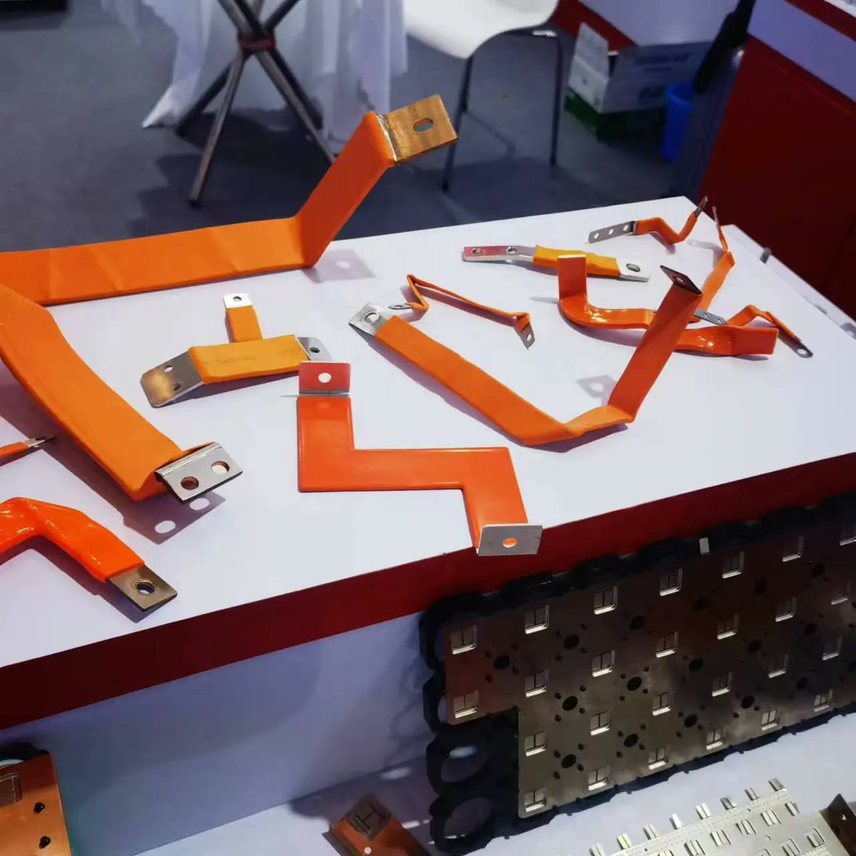 CinderellonW's tweet image. Metal components for battery module : Copper busbar, Nickel strip ,Aluminum extruded end plate and aluminum extruded enclosure 
#batteryconnector
#batterymodule
#copperbusbar
#nickelstrip
#endplate
#aluminumextrudedenclosure