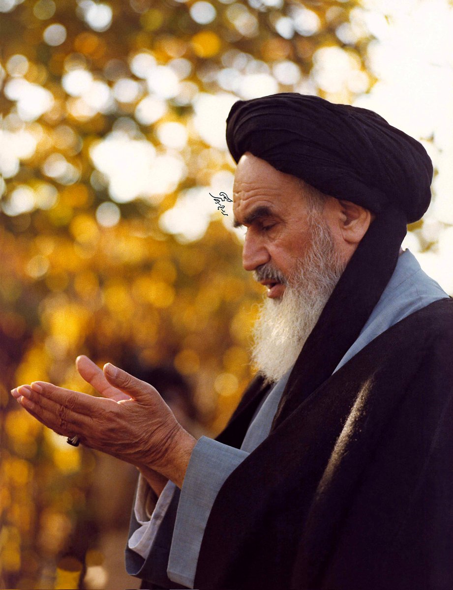 abolfazll8693's tweet photo. عشق به  امام خمینی عشق به همه ی خوبیهاست🤍🌹

چون تمام ویژگی های خوب در وجود آن پیداست🗨️
#امام_وعده_های_صادق 
 #ناامیدی_ممنوع https://t.co/jUlv1mECZ6