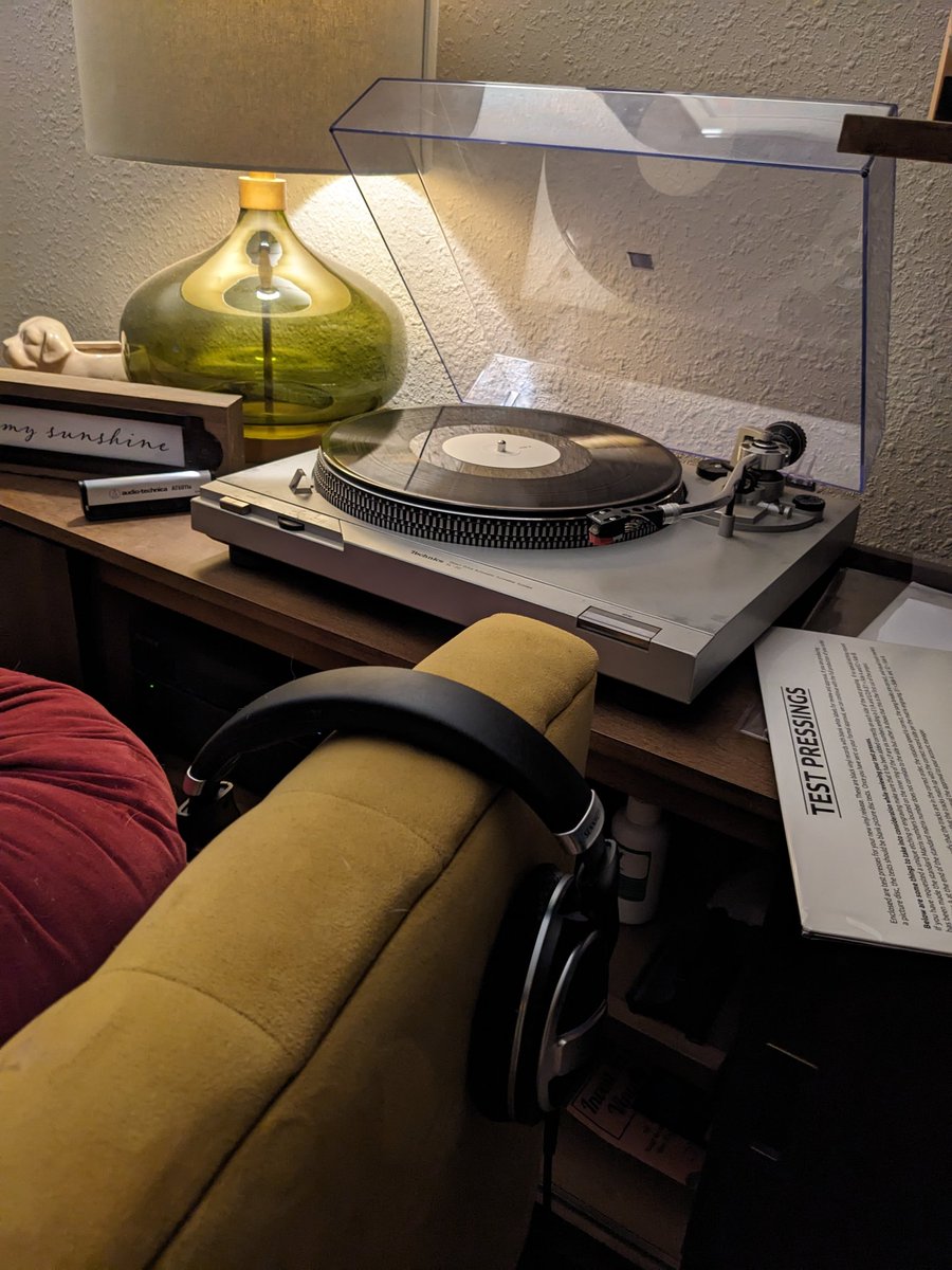 The songs of KQ6 are being heard for the first time ever on vinyl (at least as-written). A giant THANK YOU again to everyone who supported the project from beginning to end. Expect copies in the mail within the next 4-6 weeks! Available digitally at magicmapstudio.bandcamp.com/album/kings-qu… ❤️