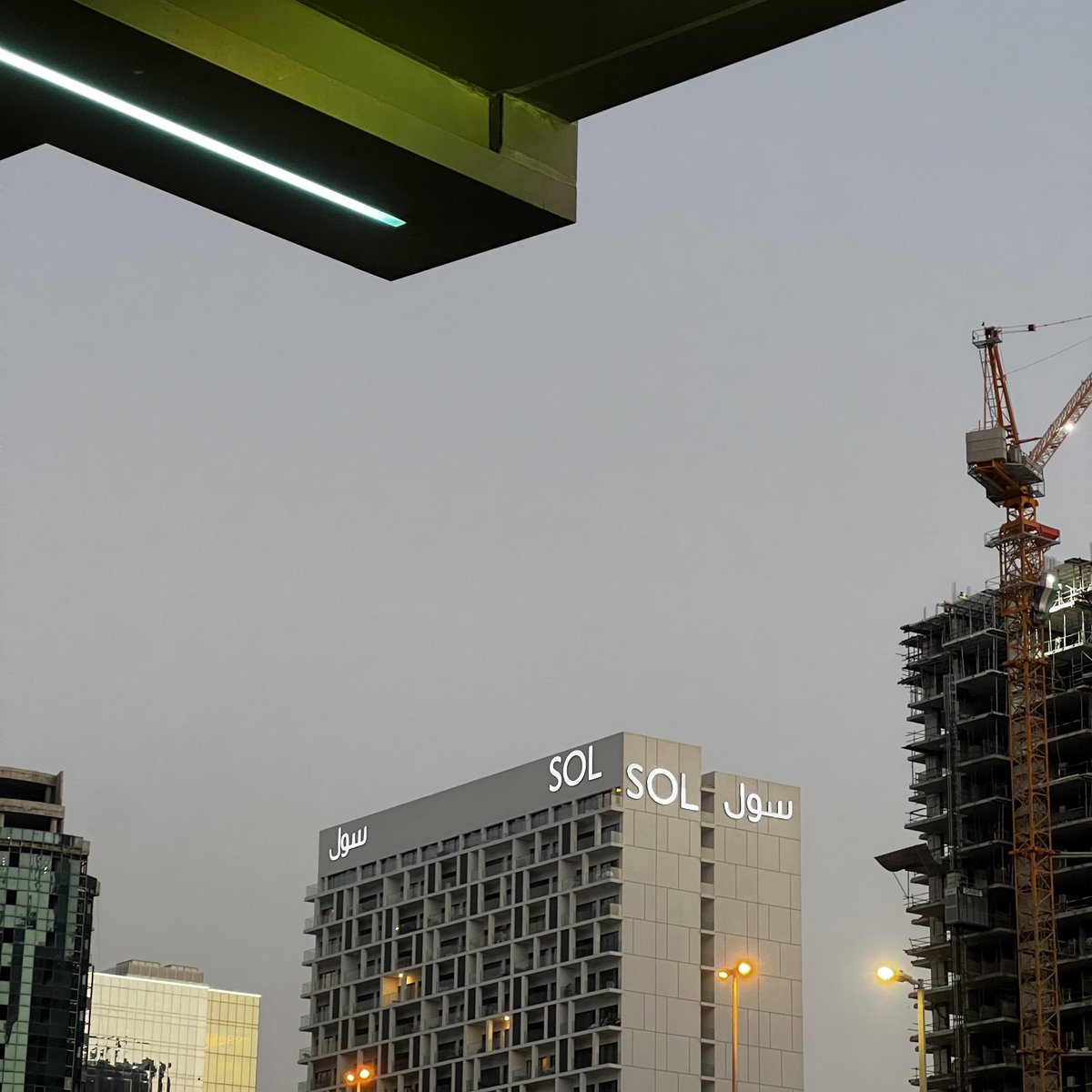 this building makes me want to giveaway $SOL

RT if you want free Solana

will send .25 to four winners 👨‍🍳