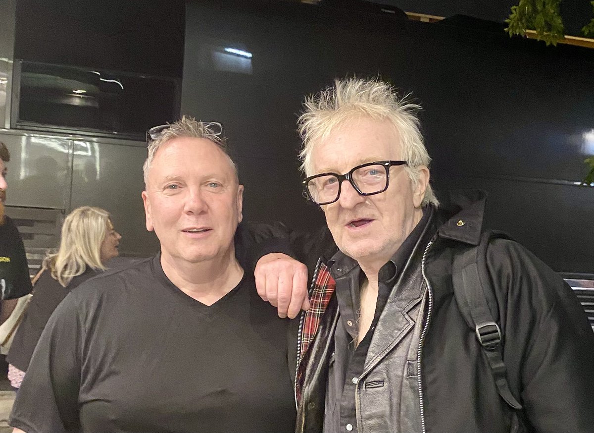 #ratscabies #thedamned With Damned drummer Rat Scabies after the Toronto gig… Great night!!!