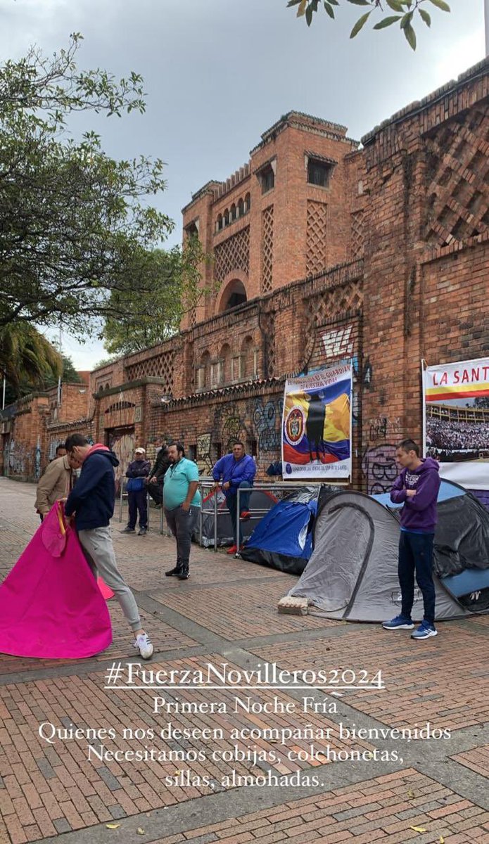 Amigos taurinos, en Colombia algunos novilleros están haciendo una huelga para defender la Fiesta de los Toros 😱

Ojalá podamos echarles un capotazo 🐂

#RegulaciónSíProhibiciónNo