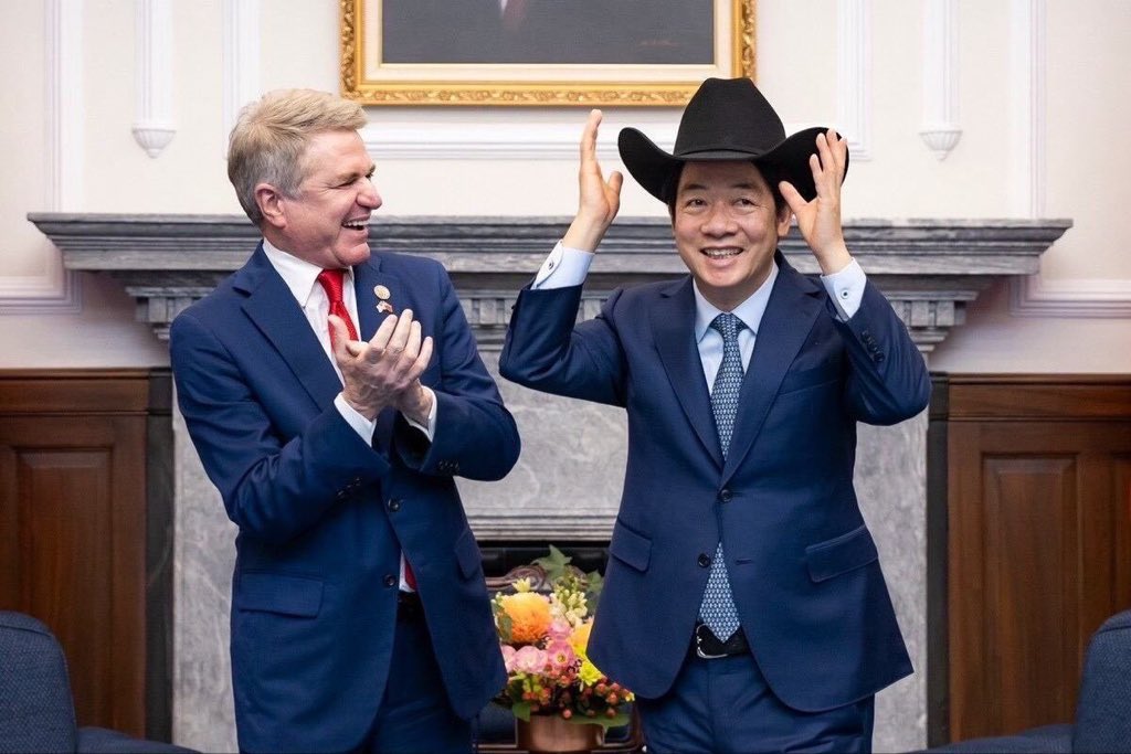 Feature photo: Taiwan president dons Texas cowboy hat taiwannews.com.tw/news/5877789