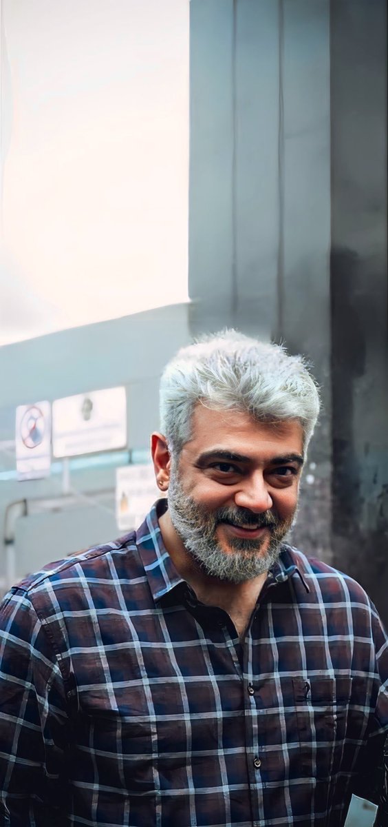 Show me a better offline pic of your hero than this ❤️‍🔥 #VidaaMuyarchi .. #AjithKumar #GoodBadUgly