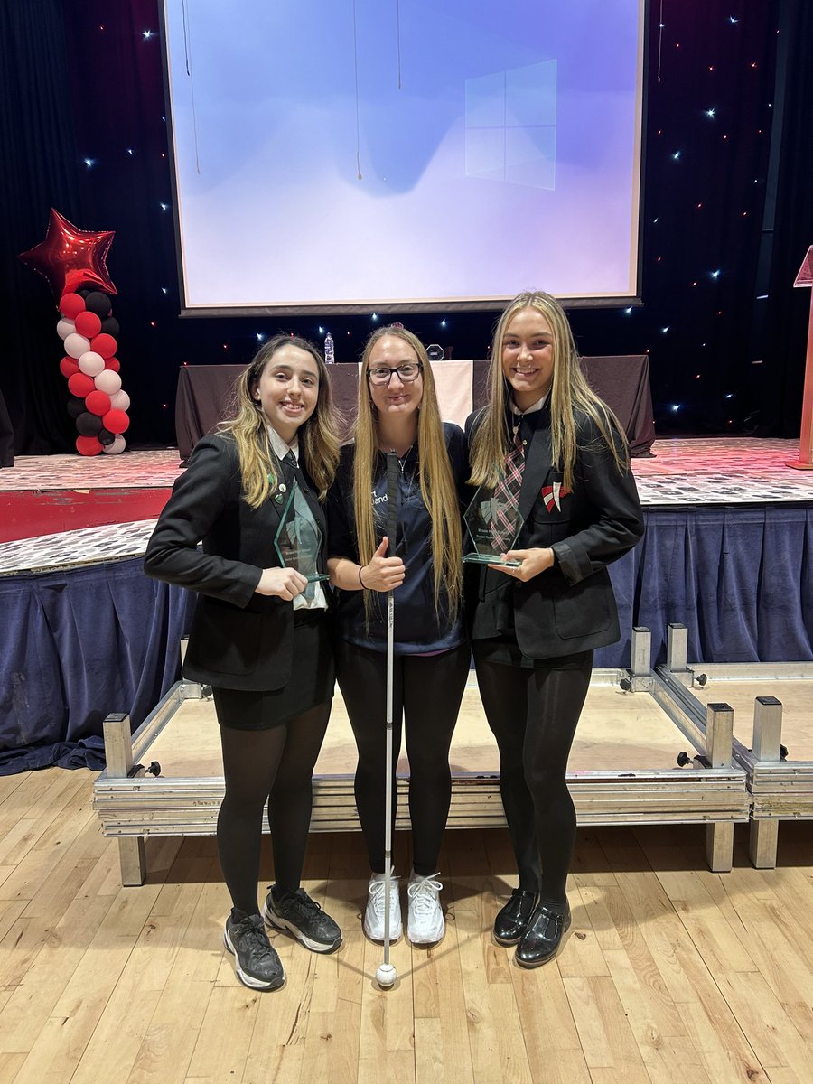 ✨✨SENIOR SPORTS PERSONALITY OF THE YEAR✨✨✨ Massive well done to Beth Snedden and Rachel Dagger 🏀  <a href="/BraesHigh/">Braes High School</a> <a href="/BraesPE/">BraesPE</a>