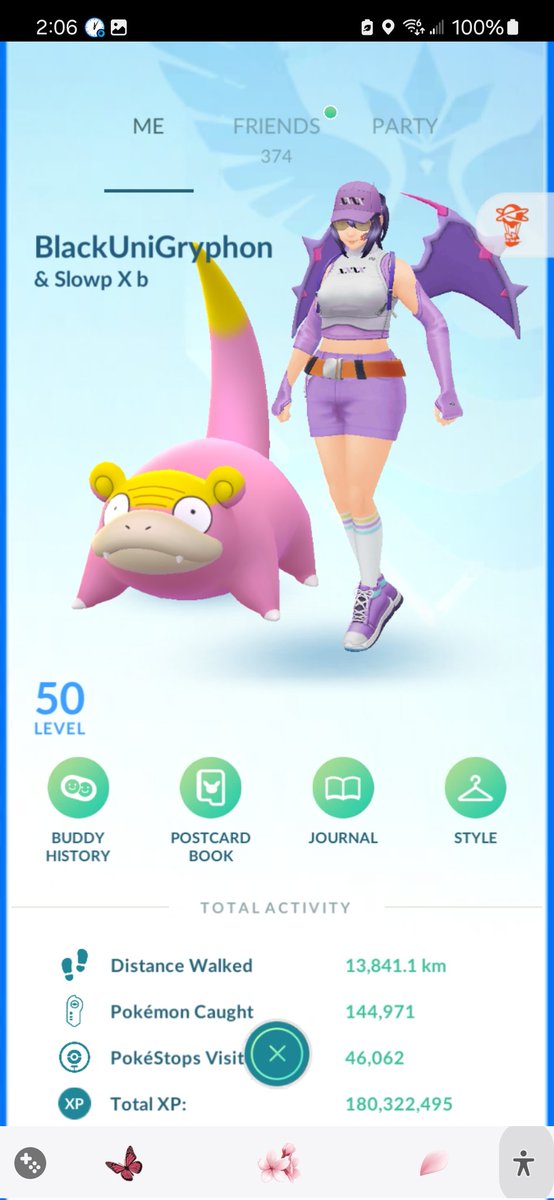 BlackUniGryphon's tweet photo. The #FIXED VERSION is showing LIVE on the #Samsung app of #PokemonGo!
SAMSUNG ON THE LEFT, Google Play ON THE RIGHT!
#Avatar #PokemonGoAvatar
😊😍🙏 Yay! https://t.co/3W9l9TAhL5