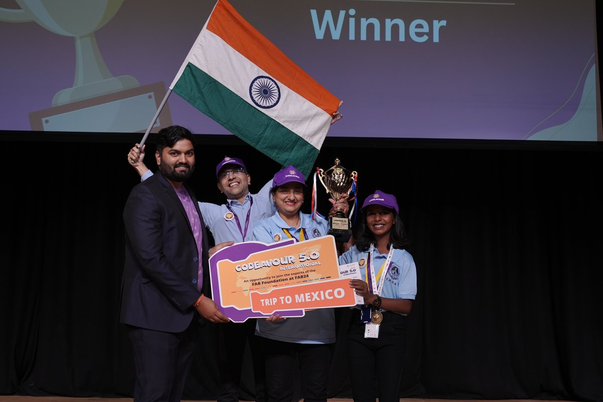 artparkindia's tweet image. We are thrilled to share the success of #Codeavour 5.0 International Showdown, hosted at DAA in Dubai, UAE.  It was a celebration of #innovation and #talent, with participants from around the world coming together to showcase their projects in #robotics and #AI.
