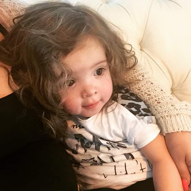 cassiewebb's tweet photo. This was just before my girls' 2nd birthday, and tomorrow, she is 11 yrs old. #timeflys https://t.co/9qtwp7S3ct
