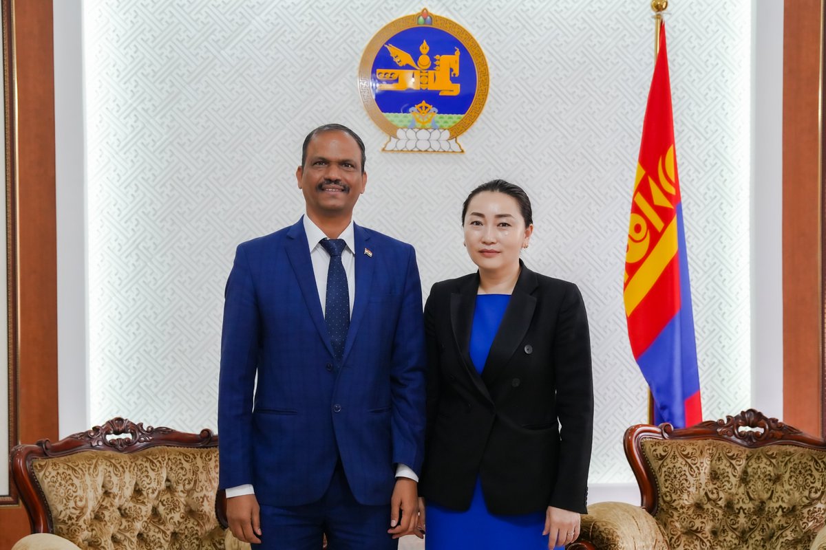 On 28.05.24, Ambassador H.E. Mr. Atul Malhari Gotsurve met H.E. Ms. Kh. Bulgantuya, Minister of Minister for Labour and Social Protection and discussed various issues of mutual cooperation. #भारत #India #Mongolia
@MEAIndia @IndianDiplomacy @mlspgovmn