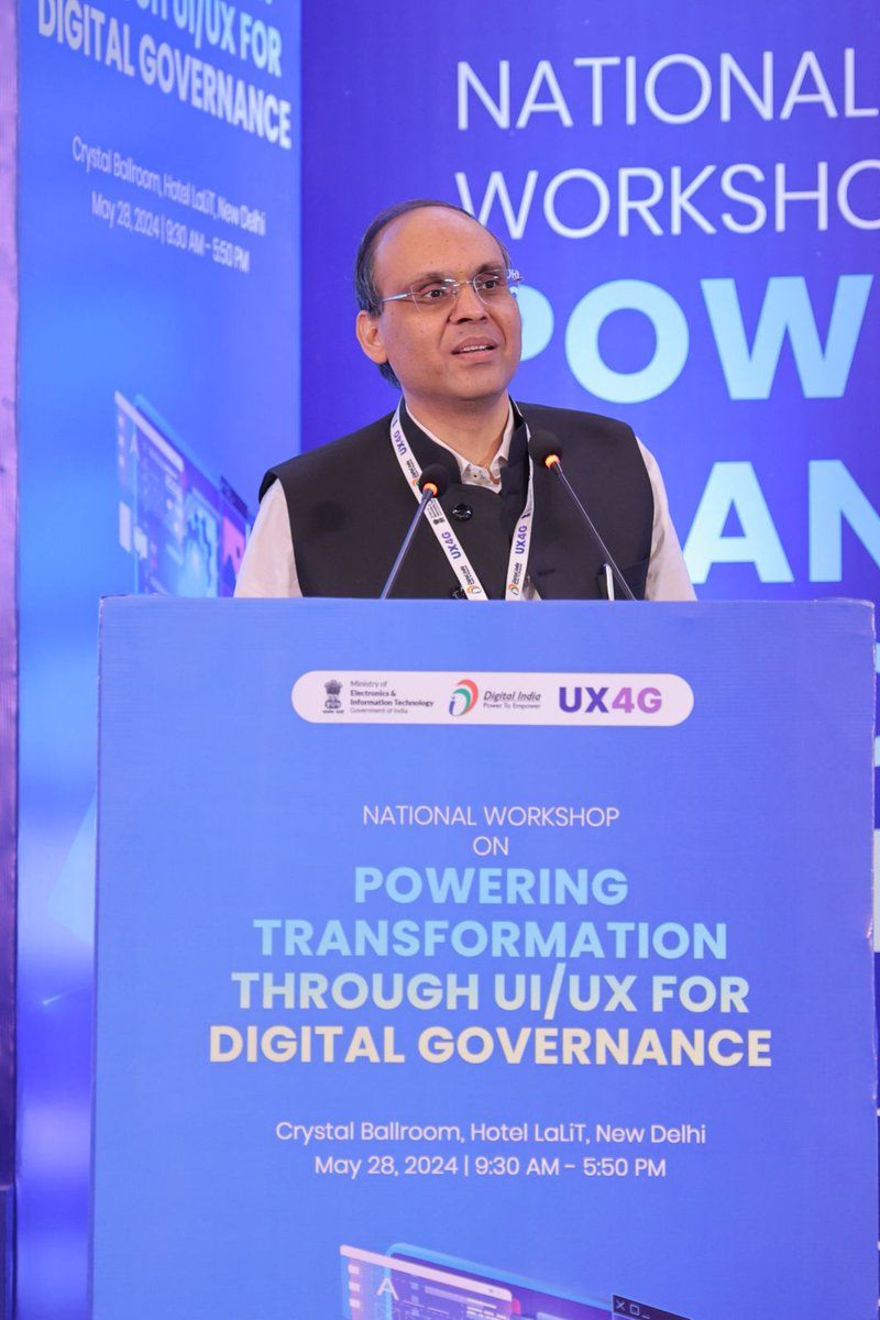 'There is equal space for collaboration and partnership with public and private platforms. A user must get everything at one place instead of asking them to download multiple apps for a single service.' - Amit Agarwal, @ceo_uidai and DG, @NICMeity #UIUX #DigitalIndia @ux_4g