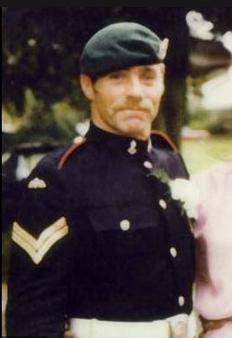 Remembering Corporal Michael Melia, 59 Independent Commando Squadron attached to 2 Parachute Regiment Royal Engineers, killed during the Battle of Goose Green, Falkland Islands on the 28th May 1982 aged 30. #Falklands @falklands_utd