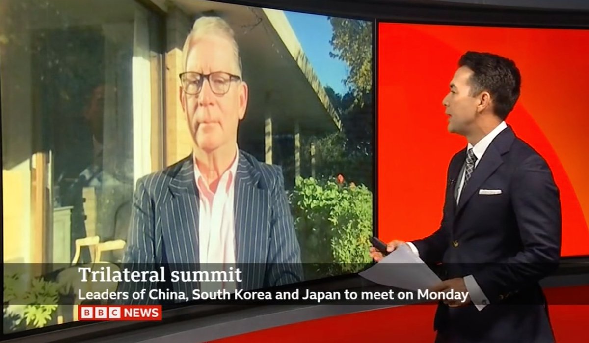 On BBC World to talk about 🇨🇳🇯🇵🇰🇷summit, I argue 🇯🇵🇰🇷's continuing wariness toward🇨🇳weighs heavily against 🇨🇳's hopes for more access to🇯🇵🇰🇷high-tech exports + investment. But the serious security issues dividing the region barely mentioned in the trilateral joint statement.