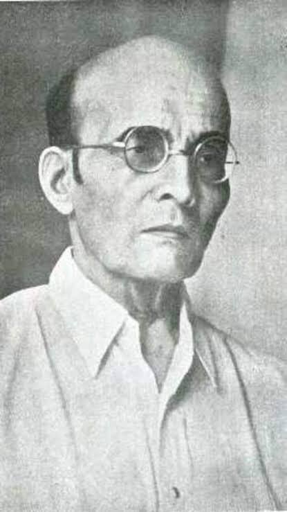Iyervval's tweet photo. “It is through science, modern thoughts and industrialisation and not by spinning wheels, that we can ensure that every man and woman in India will have a job to do, food to eat, clothes to wear and a happy life to lead.”

Veer Savarkar 

Shraddhanjali on his birth anniversary https://t.co/RpauwJX66t