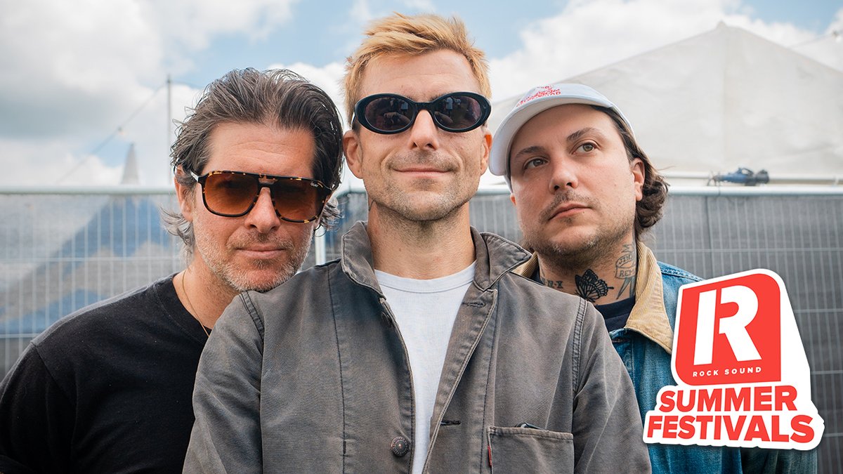 .@lsdunes members @FrankIero, @AnthonyGreen and Tucker Rule chat with us backstage at Slam Dunk Festival 2024. They talk working on their next album, how they prepare a festival set and more Watch here: youtu.be/H4pqI8NoQFc