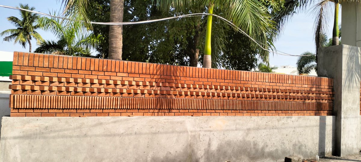Our projection brick cladding school project @ Madhavaram ,Chennai. Contact us for more details ☎ +91 97890 75111 / +91 98403 22533
💻 brickart.in
#exposedbricks #terracottabricks #brickcladding #facingbricks #thinbricks #fauxbricks #architects #archdaily