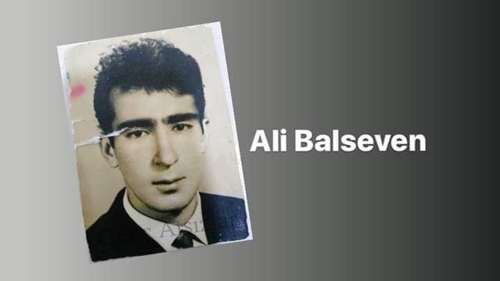 Katıksız bir Türkçüydü Ali Balseven milliyetçi parti diye MHP’ye girdi ve bu partiden, Türkçü olmadığı kesinlikle anlaşıldıktan sonra çıktığı için üstüne çektiği düşmanlıklar sebebiyle ve kahpece öldürüldü.

28 Mayıs Ali Balseven'in Uçmağa varışının yıldönümü.

Tini şad olsun