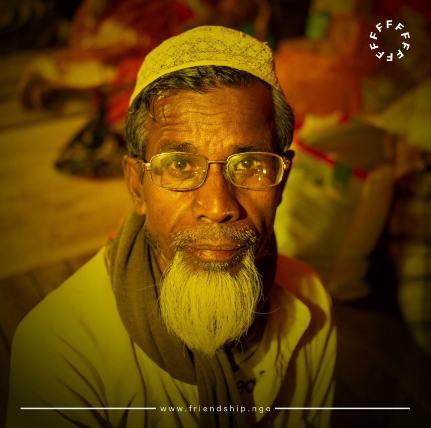 Individuals amongst many patients, eagerly awaiting their turn for #cataractsurgery at our #hospitalships. Motivated by the marginal costs or good quality, or both, each individual has travelled great distances to transform their life. To embrace a brighter future.