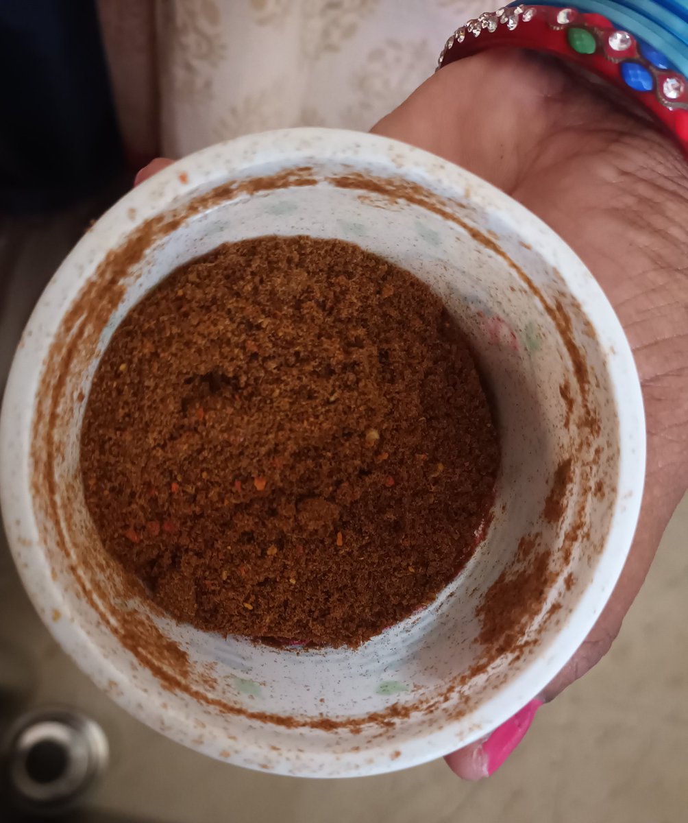 Guess what this fiery chutney is made of? Fire ants and their eggs are sun dried, spiced up with red chillis and crushed into this red powder which is a delicacy in the tribal belt of Odisha and Jharkhand #tribalcuisine #exoticfood