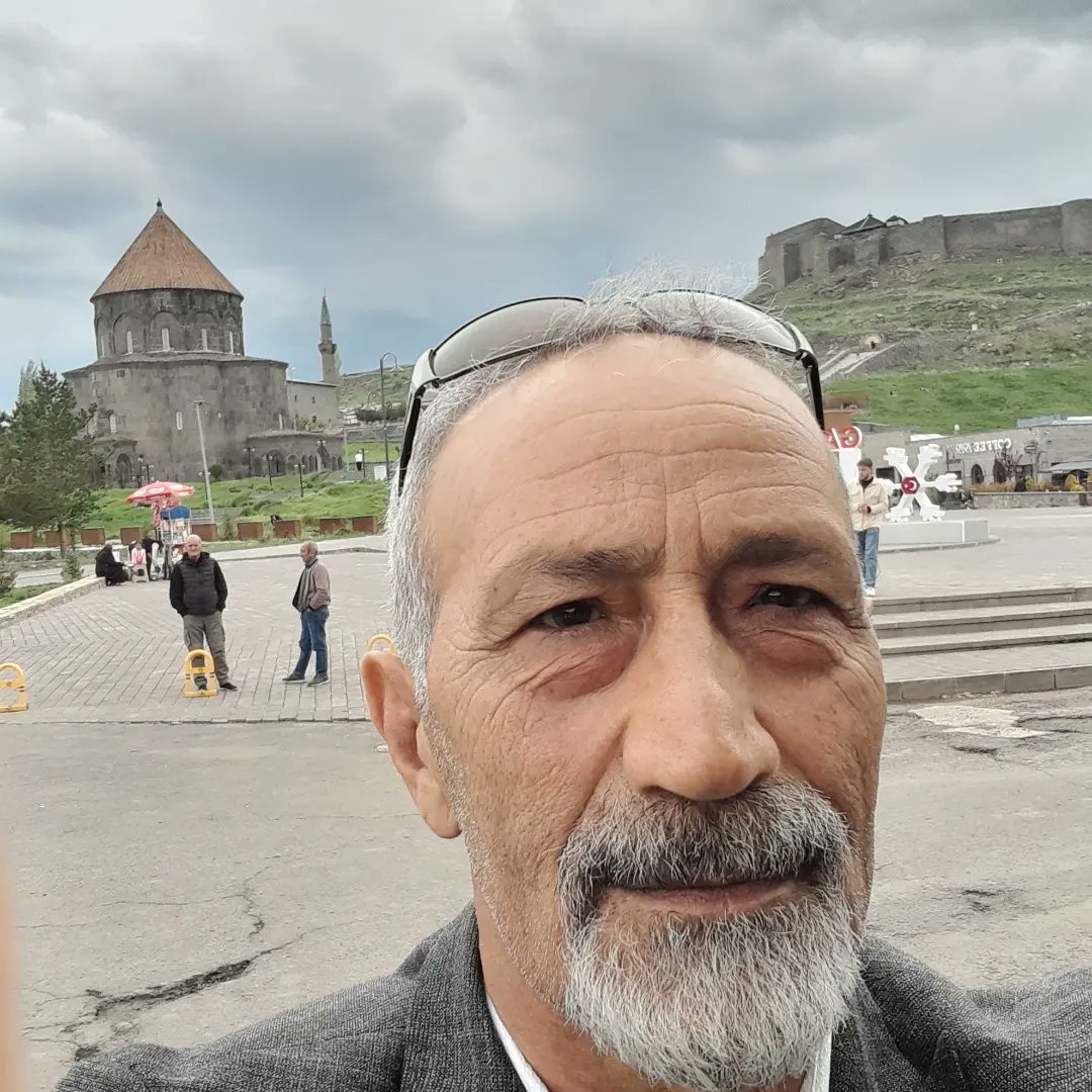 Dün Kars'ta yol arkadaşlarımızı ziyaret edip ,hasret giderdik.
Bu vesile ile bir kaç resim paylaşmak istedim.