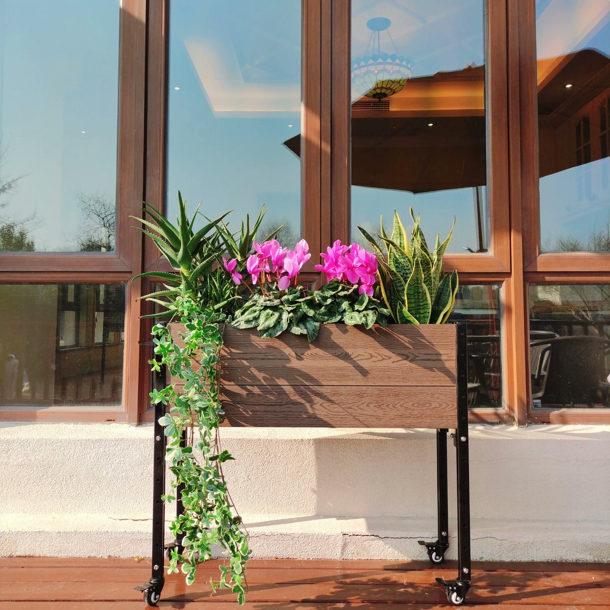 Everbloom Garden tweet media