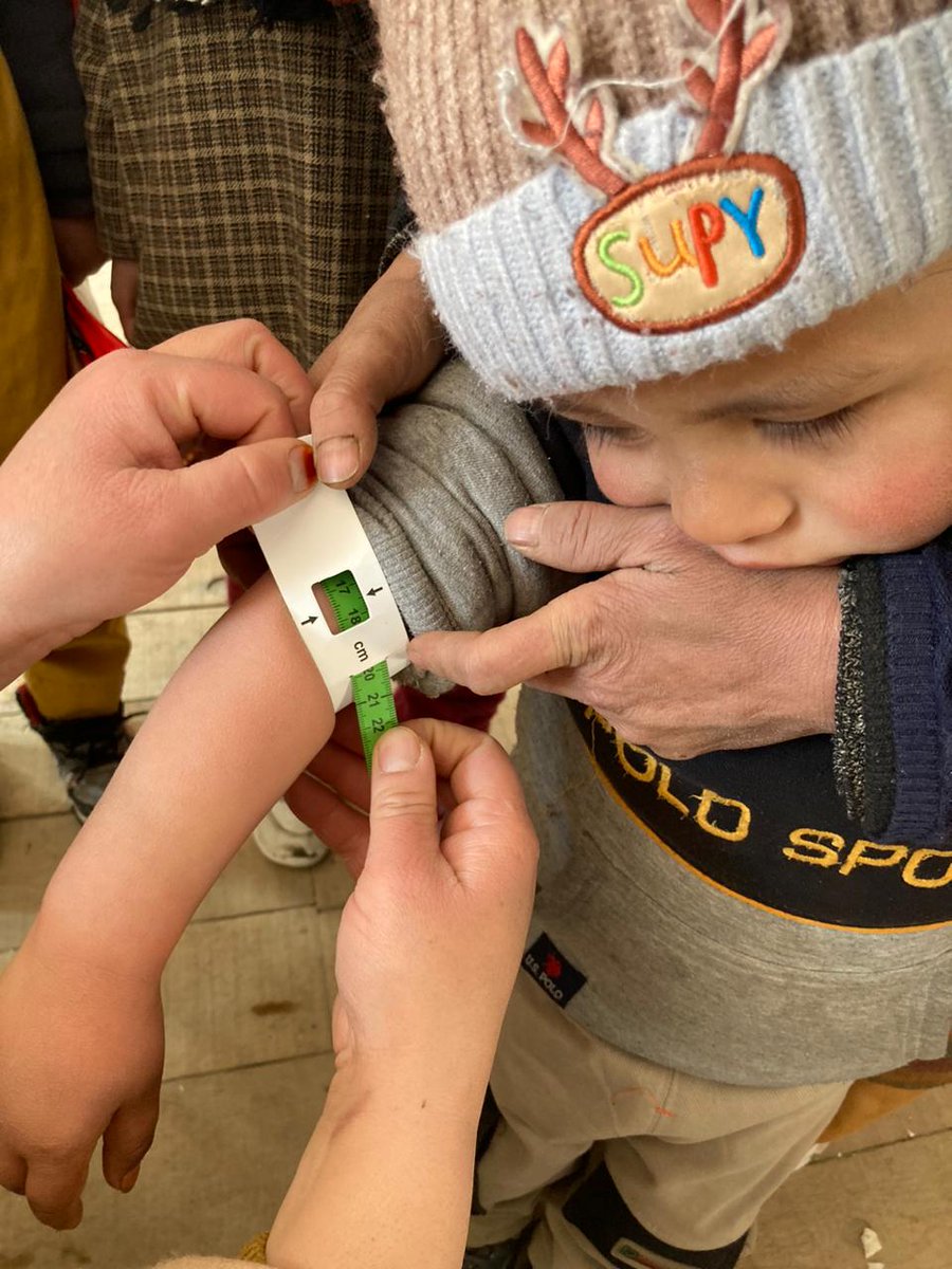 EveryInfMatters's tweet photo. In March and April 2024, EIM screened for malnutrition in Kargil, measuring arm circumference and giving protein packs to children, pregnant, and lactating mothers. Thankful for our team and supporters! #EveryInfantMatters #HealthForAll #Kargil https://t.co/jggcpCO8M2