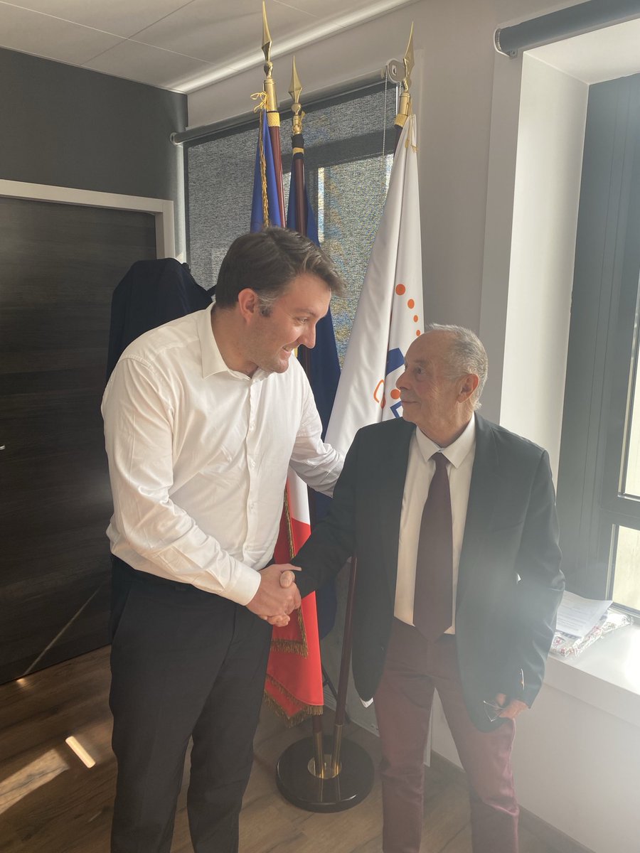 GG_Guerin's tweet image. A l’heure où la communauté #juive fait l’objet d’agressions multiples partout dans le monde et notamment en France, ce fut un plaisir pour moi de recevoir le nouveau président du consistoire du Limousin, un homme profondément attaché comme moi au principe de #laïcité