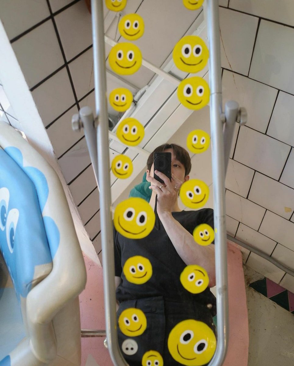 Tor_niran's tweet image. 🖍️🎨🔅💛
@LeeThanapob 
#thanapob_lee