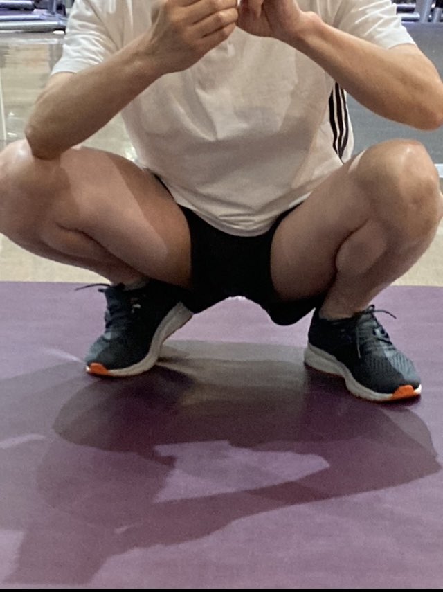 shin1173sa's tweet photo. トレはストレッチから💪 https://t.co/CLd3MCJgMt