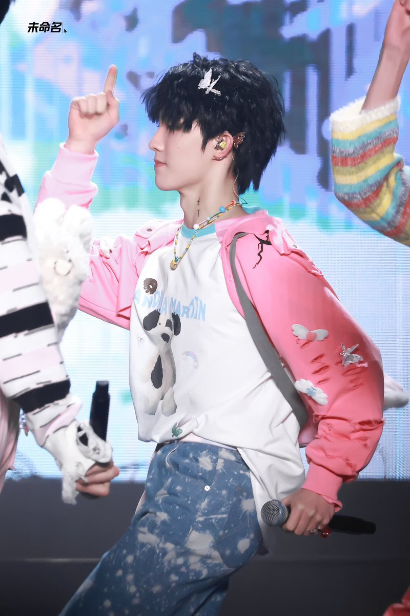 Undefined_SU's tweet photo. #suxinhao 𝐗𝐢𝐧𝐡𝐚𝐨'𝐬 𝐒𝐭𝐲𝐥𝐞 𝟎𝟓𝟒 #苏新皓 #苏新皓suxinhao https://t.co/sGhPgQhsOH