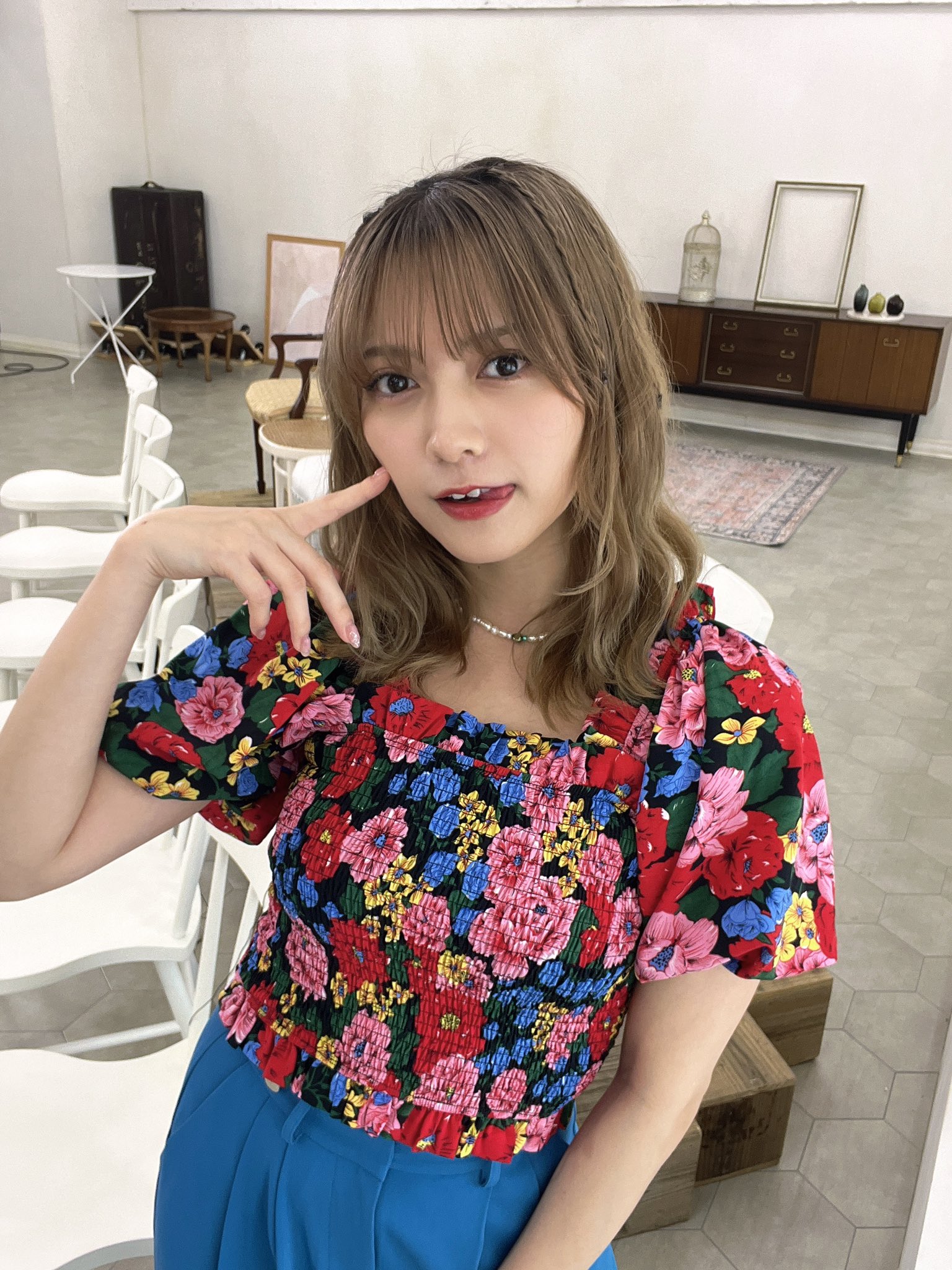 当選品♪　桃月なしこ　直筆サイン入りポスカ　サニーガール×ゼロイチファミリア 当選品♪ 桃月なしこ 直筆サイン入りポスカ サニーガール