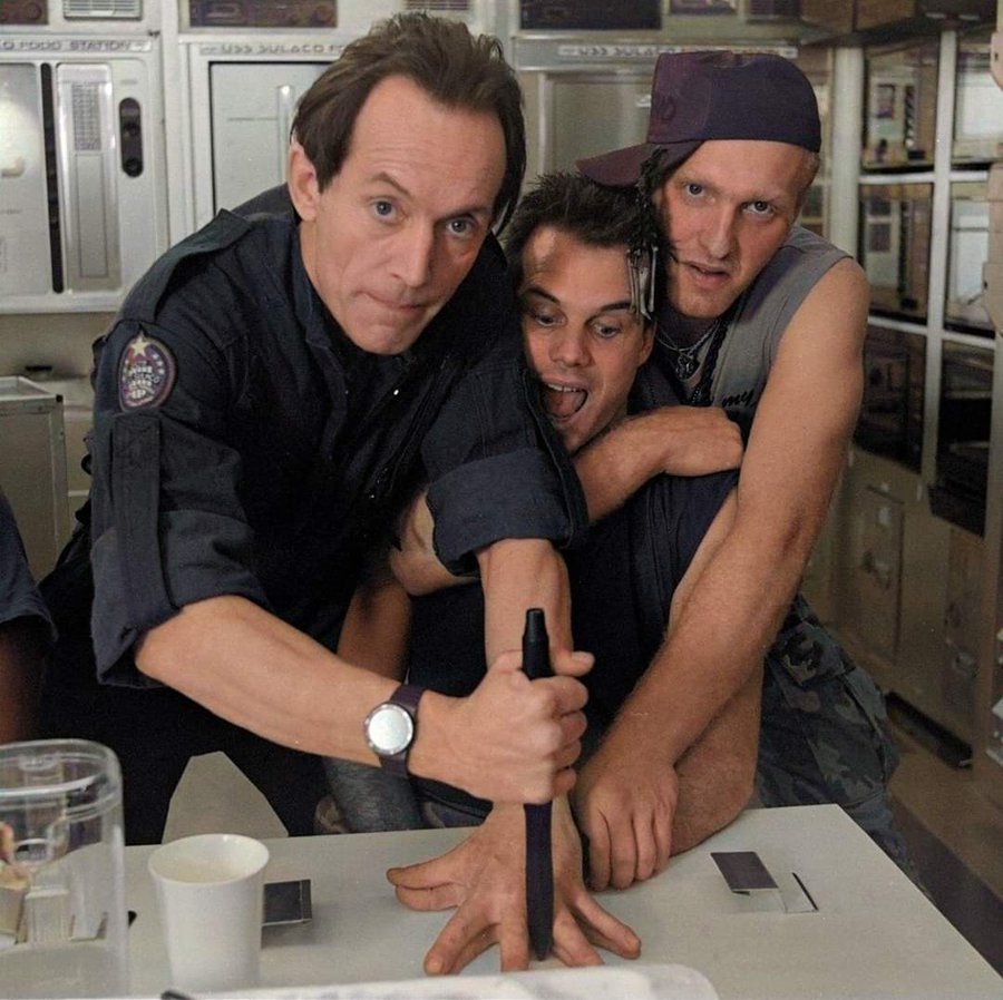 Behind the scenes on ALIENS (1986).