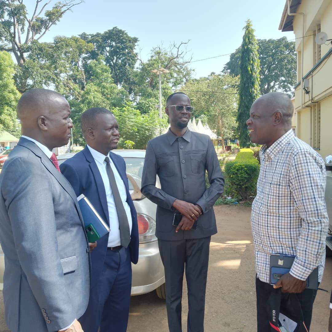 Lira City📍 Mr. @OfwonoOpondo, the Executive Director of the Uganda Media Centre, was welcomed by Mr. Lawrence Egole (in a grey Kaunda suit), the Resident City Commissioner (RCC) of Lira, at the City Headquarters before the #UMCMediaEngagement