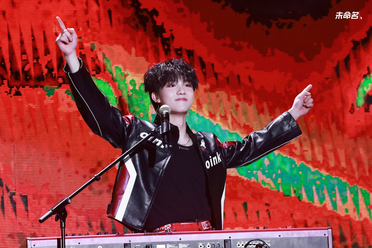 Undefined_SU's tweet photo. #suxinhao 𝐗𝐢𝐧𝐡𝐚𝐨'𝐬 𝐒𝐭𝐲𝐥𝐞 𝟎𝟓𝟓 #苏新皓 #苏新皓suxinhao https://t.co/Q7uH81VlNA