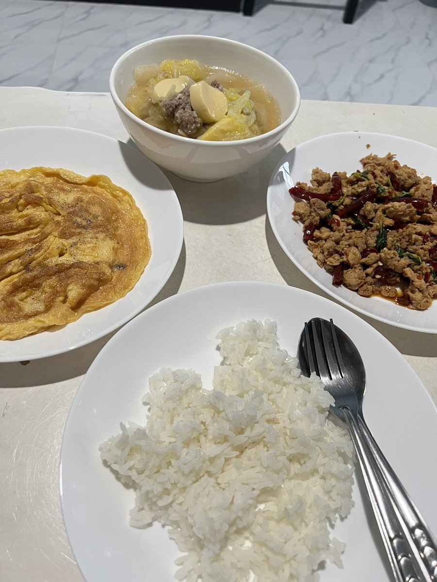 Tan69086585's tweet image. 471 Day diary 26/5/67

วันหยุดพักผ่อน ทำความสะอาดบ้าน ดูซี่รี่ ทำกับข้าวกิน 

วันหยุดที่แสนสบาย

IG : tan_05ox

#ชอบผู้หญิง   #ชลบุรี #แม